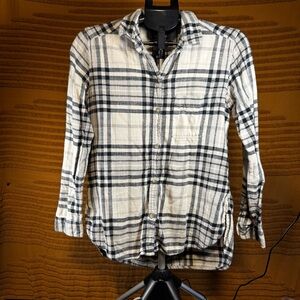 American Eagle "Ahh-mazingly Soft" Plaid Flannel Shirt - Boyfriend Fit Size Med